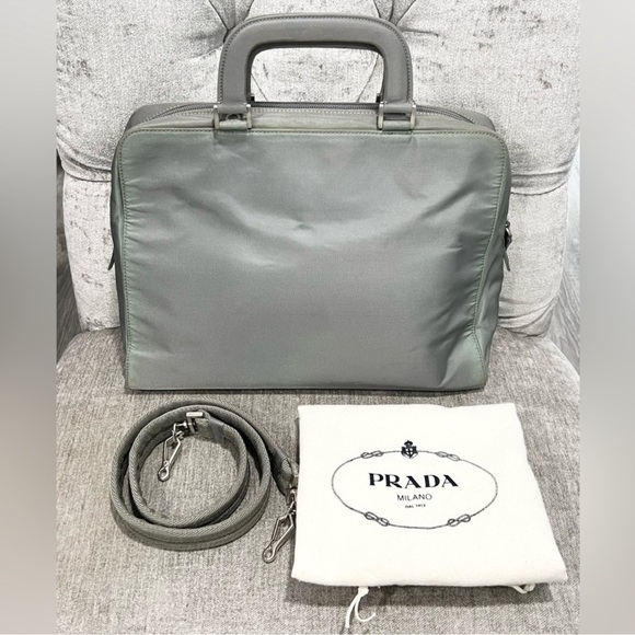 Low start-Authentic Prada Vintage Nylon Two-Way Bag w/COA - Picture 1 of 11